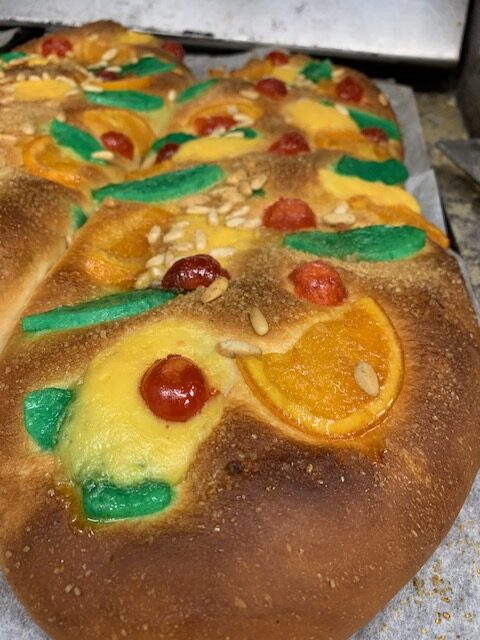 Coca de Sant Joan de fruita confitada